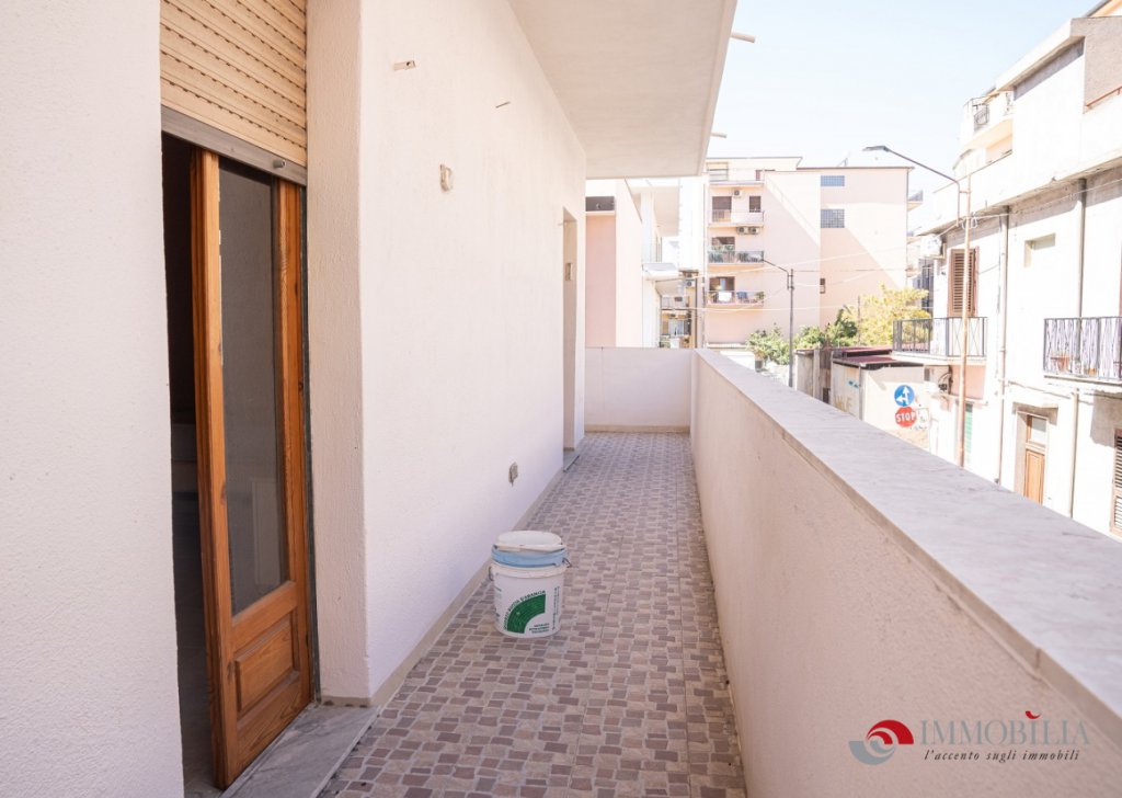Vendita Appartamenti Melito di Porto Salvo - Appartamento in Via T. Campanella Località Centro